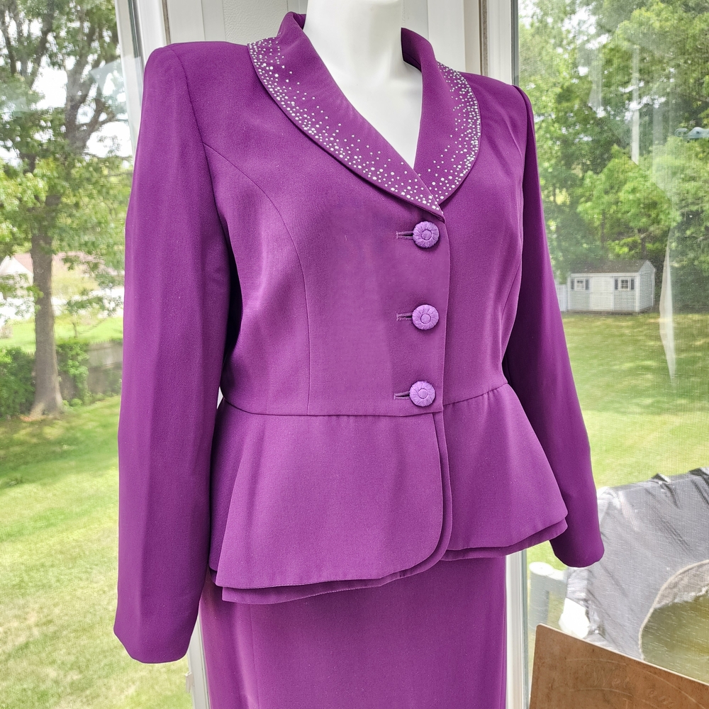 EY Signature Plum Peplum Sequience Studded Blazer & Long Skirt Suit Set - Picture 3 of 16